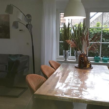 Groot Familiehuis Voor 6 Personen In Landelijke, Rustige Omgeving Villa Breezand Bagian luar foto