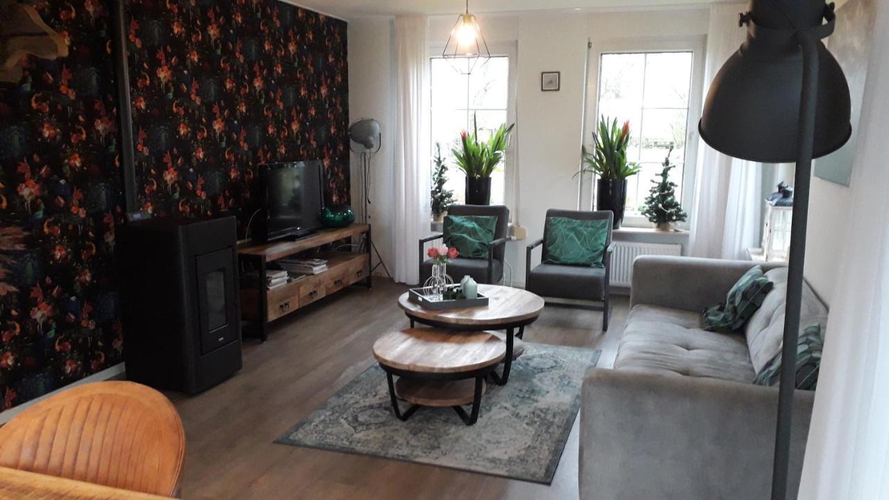 Groot Familiehuis Voor 6 Personen In Landelijke, Rustige Omgeving Villa Breezand Bagian luar foto