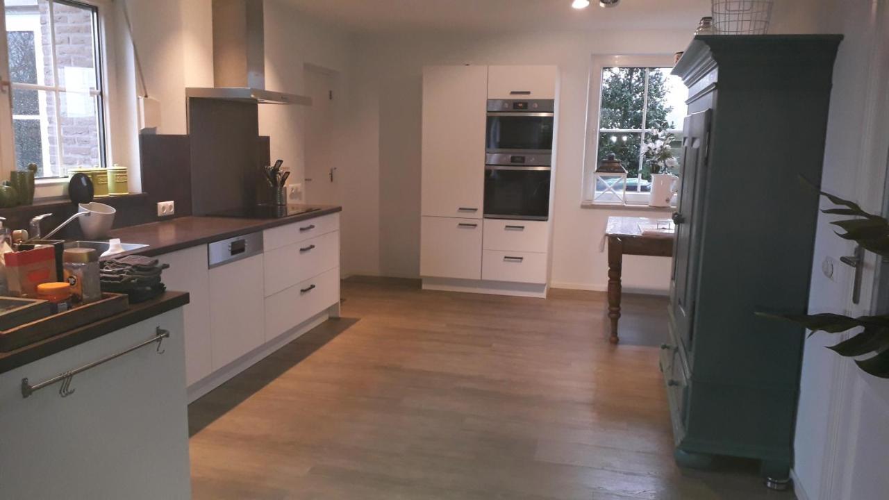 Groot Familiehuis Voor 6 Personen In Landelijke, Rustige Omgeving Villa Breezand Bagian luar foto