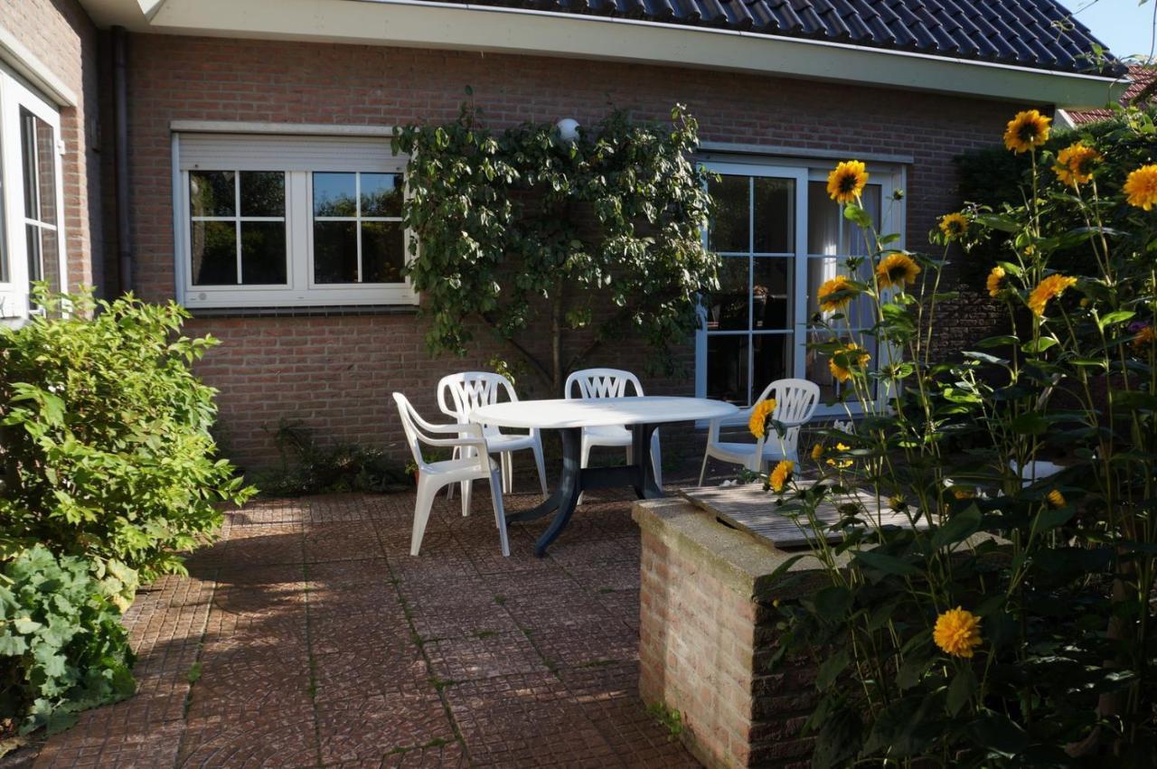 Groot Familiehuis Voor 6 Personen In Landelijke, Rustige Omgeving Villa Breezand Bagian luar foto